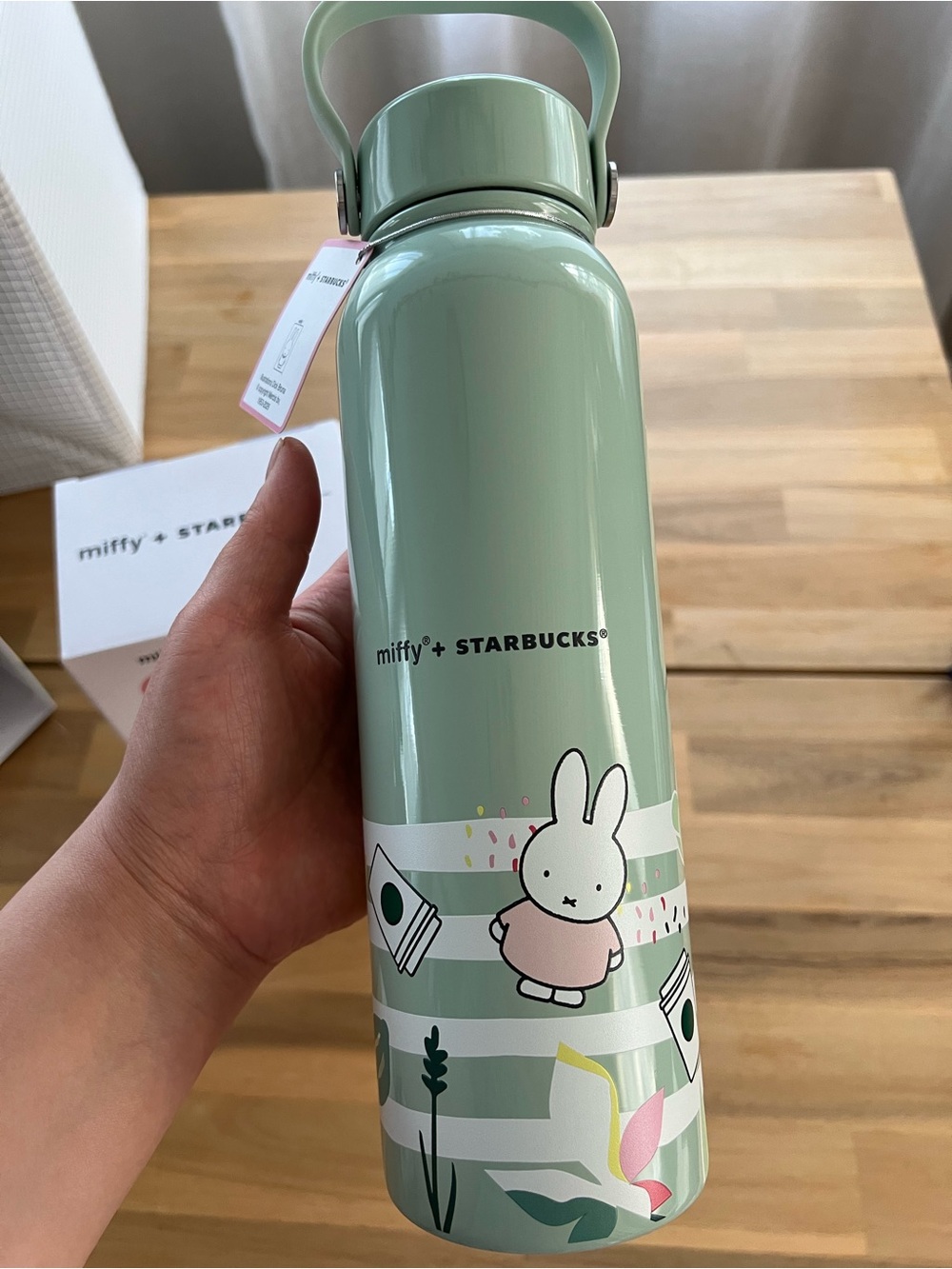 NEW Starbucks x Miffy Stainless Water Bottle 27oz